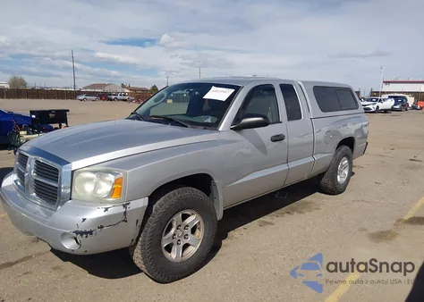 2006 Dodge Dakota Slt z USA, uszkodzony, nr VIN 1D3HW42K36S643826